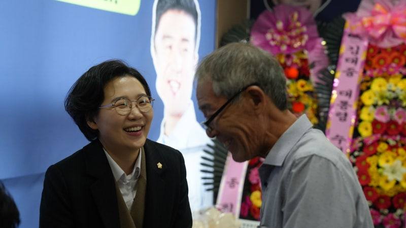 군민과 함께한 사진