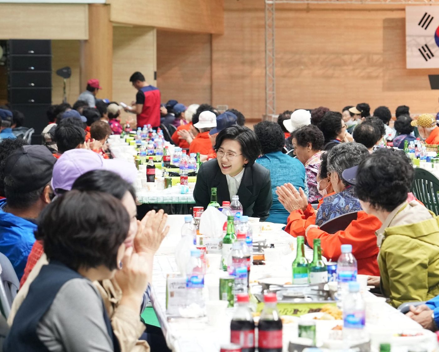 군민과 함께한 사진
